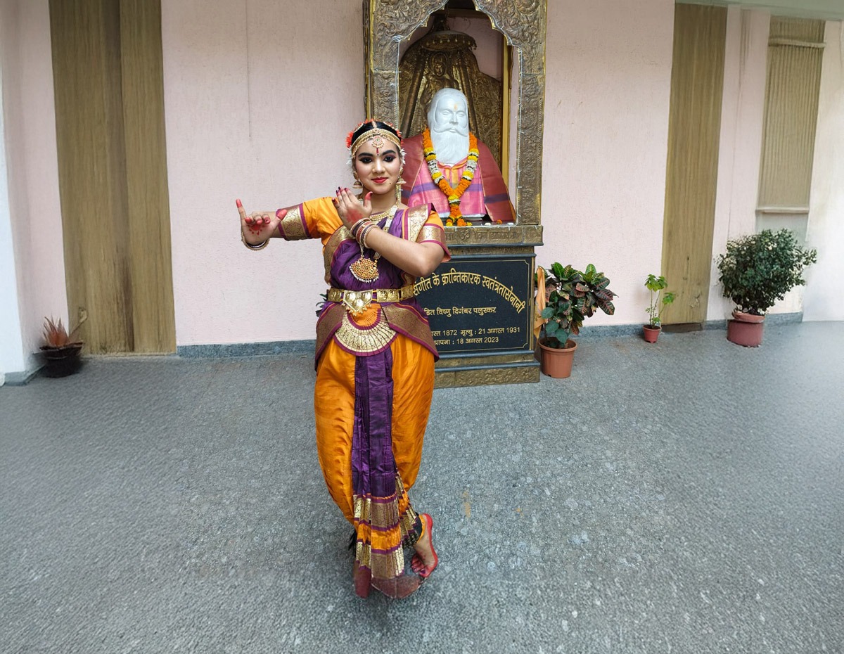 The Art of Improvisation: Unveiling the Creative Freedom in Raag Performance